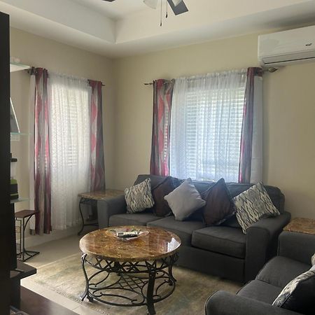 Seamist Villa @Oceanpointe Lucea Comfy 2Br W/Pool Gym & Parking Exterior photo